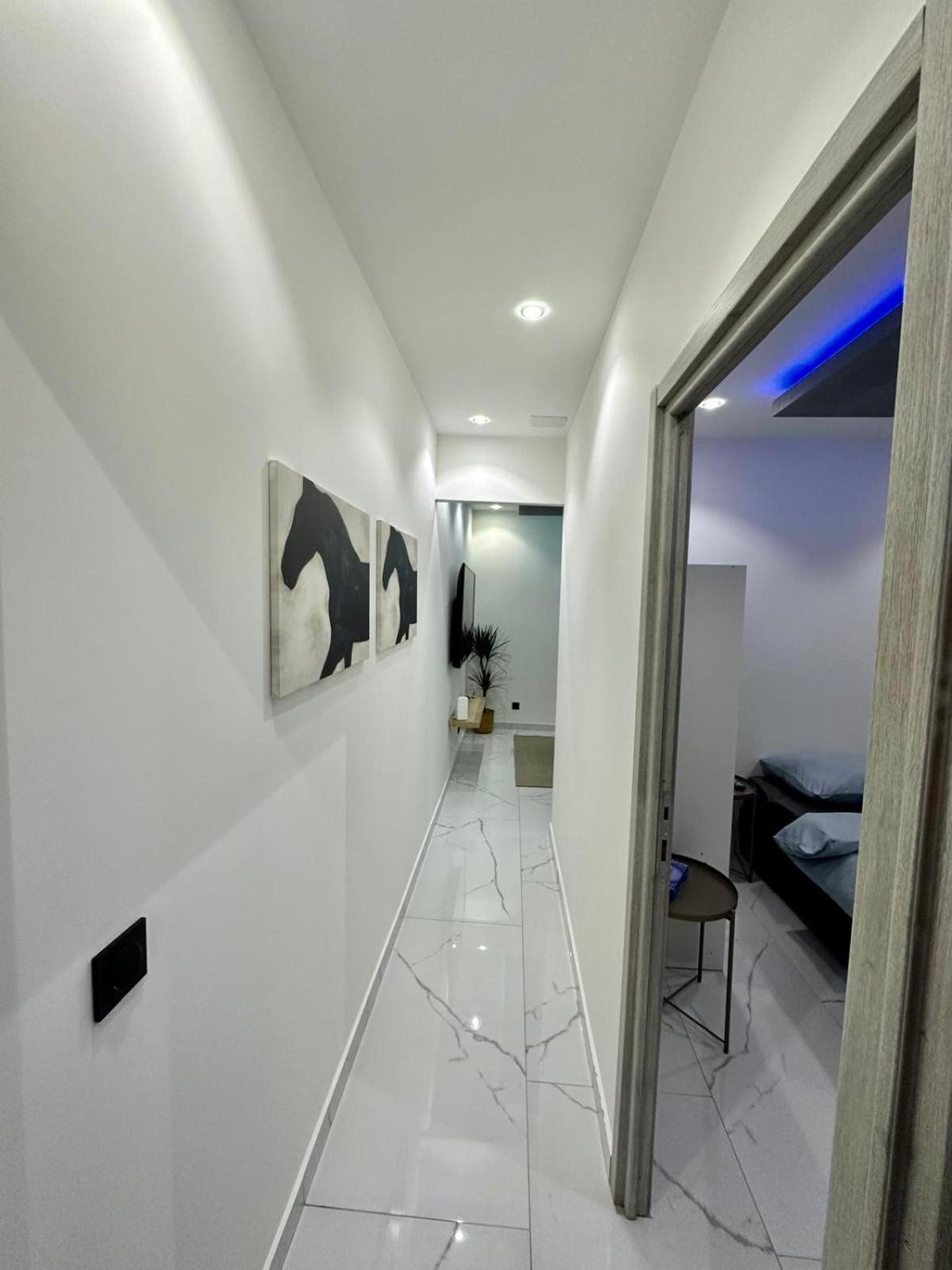 Suite Cosy Chic Сен-Клод Екстериор снимка